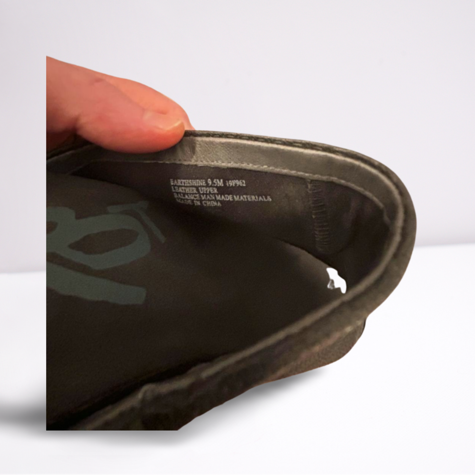 Used OBT Womens Wedges | Black | 9