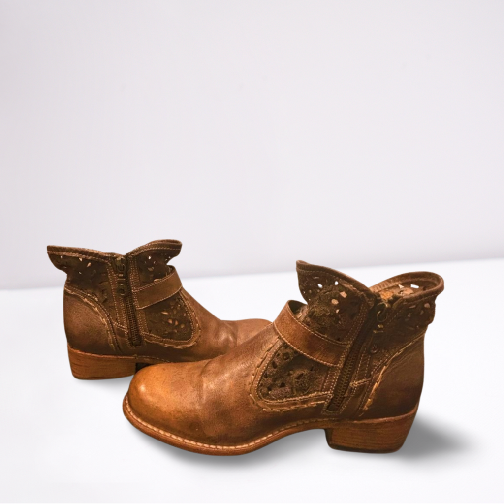 Used BED STU Womens Boots - Ankle-Zip Perforated Leather | Brown | 9