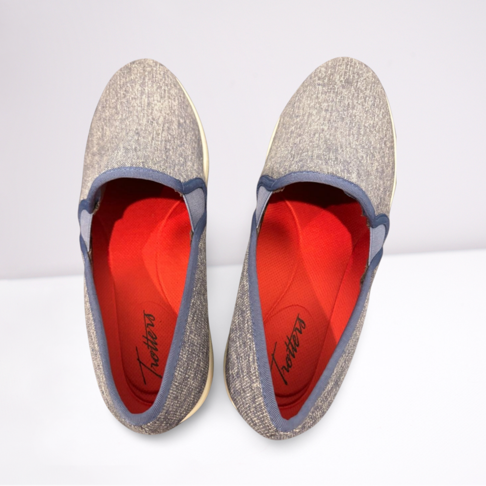 Used Trotters Womens Slip-On Shoes - Cushioned | Blue | 9