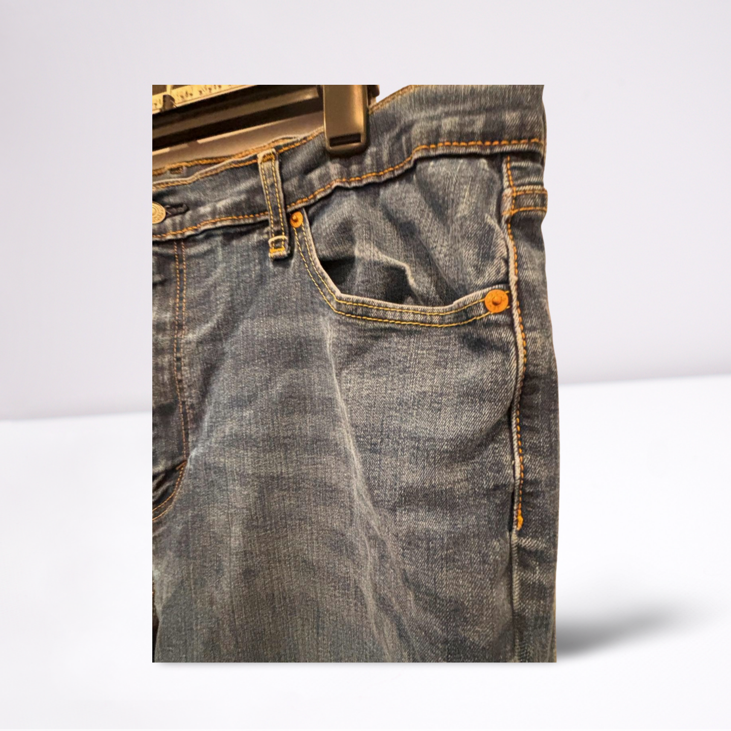 Levi Strauss Mens Jeans 541 Dark Wash - Blue - 40x34 - Very Good - Pic 4