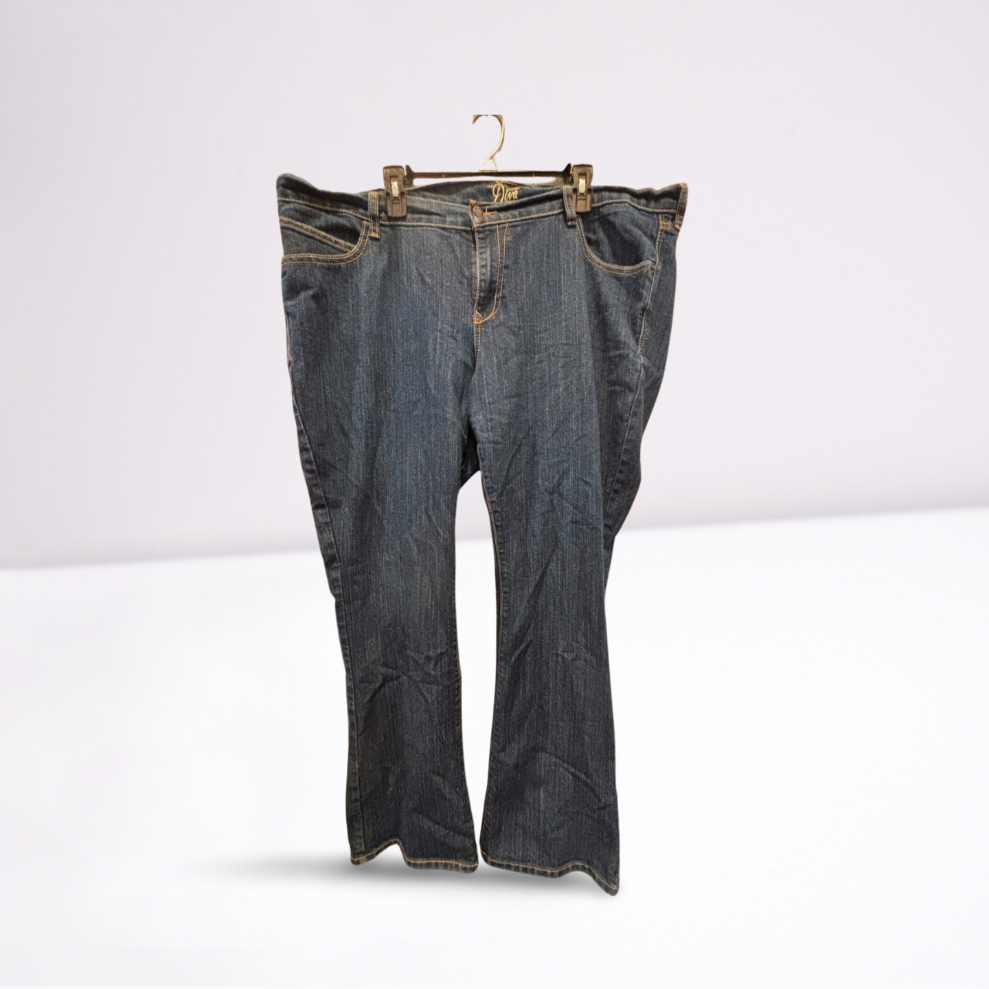 Old Navy Womens Jeans The Diva - Blue - 20 - Very Good - Pic 1