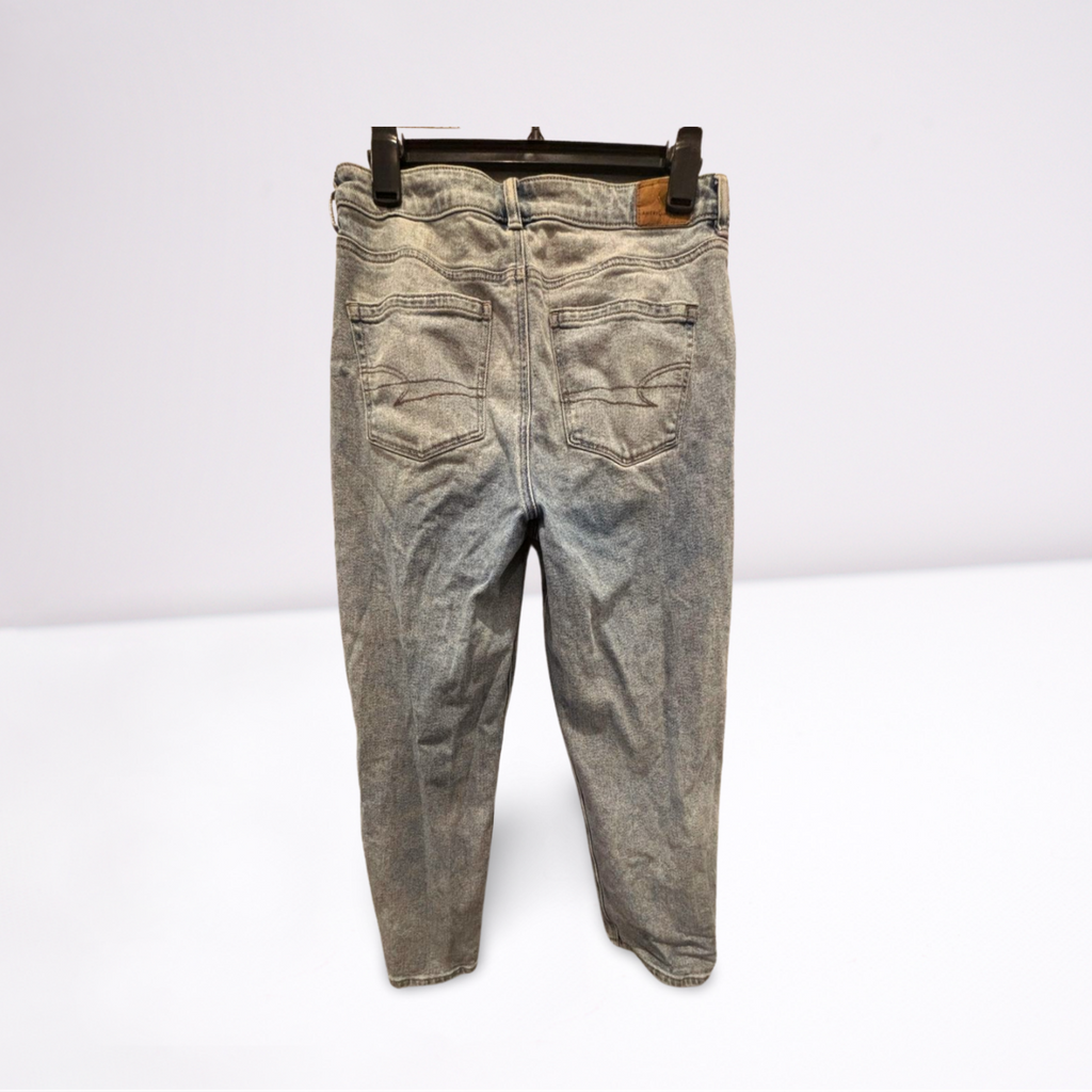 American Eagle Mom Straight Jeans - Women - Lightwash Blue - Size 8 Short  Stretch - Very Good - Pic 7