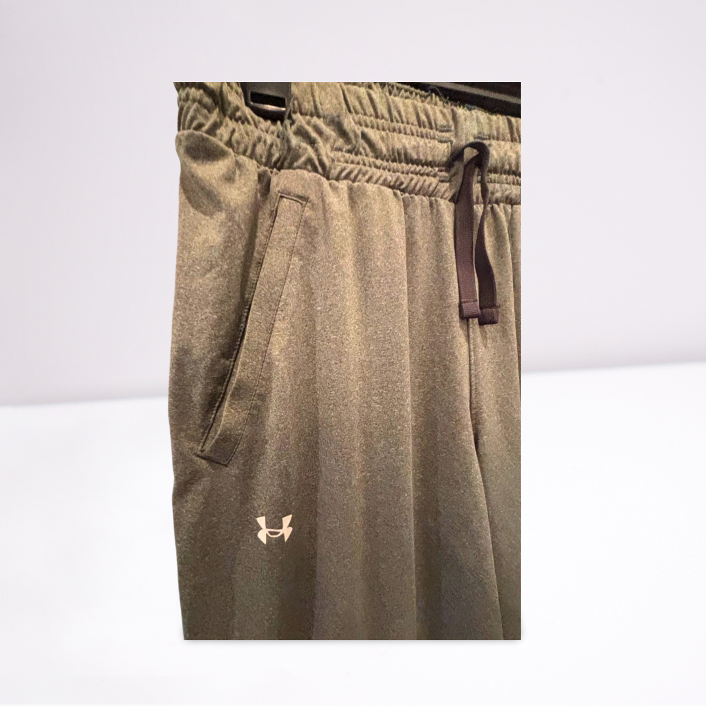 Under Armour Womens Sweatpants Athletic - Gray - Medium - Very Good - Pic 6