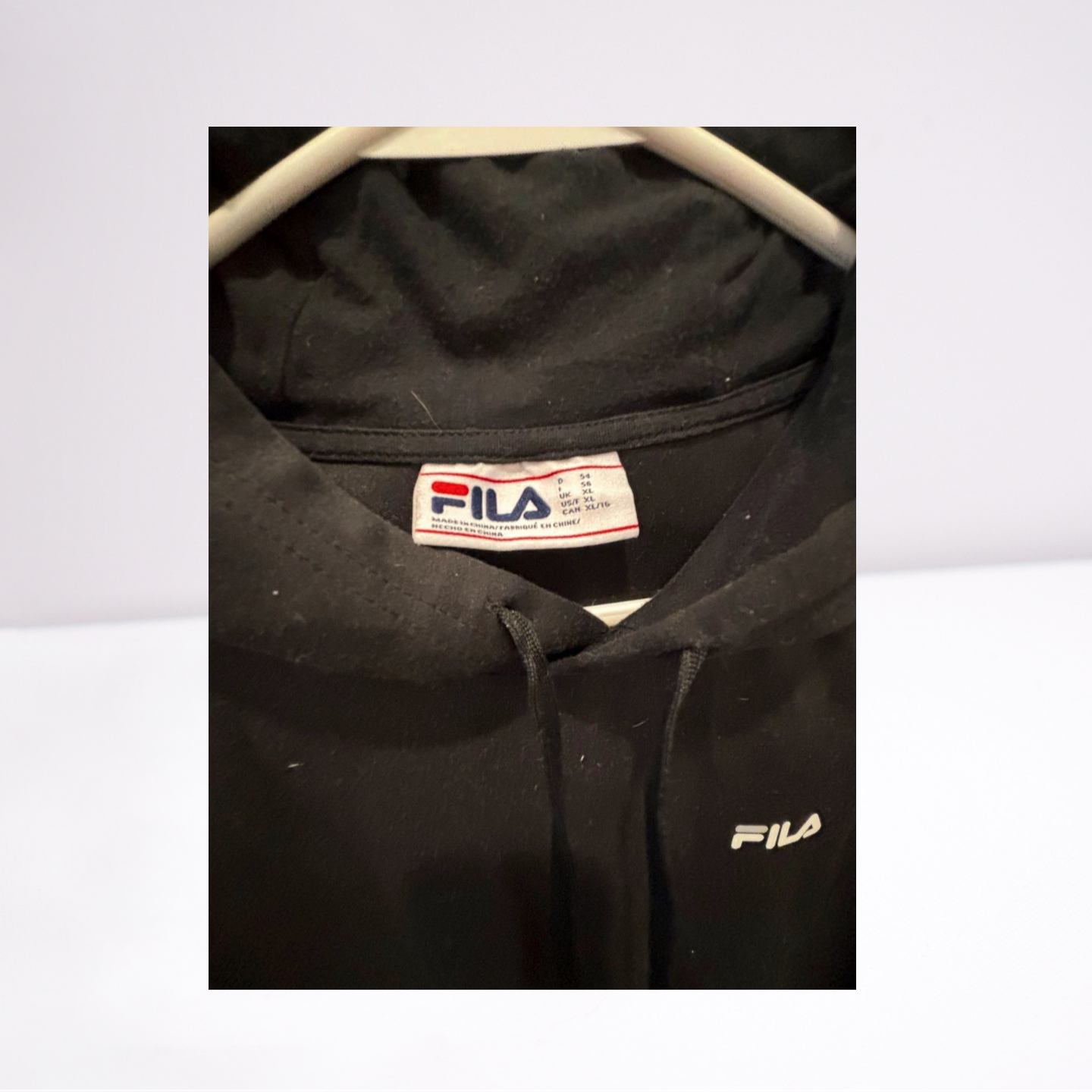 FILA Hoodie - Unisex Adult - Black - Size XL  Active Casual Logo - Very Good - Pic 4