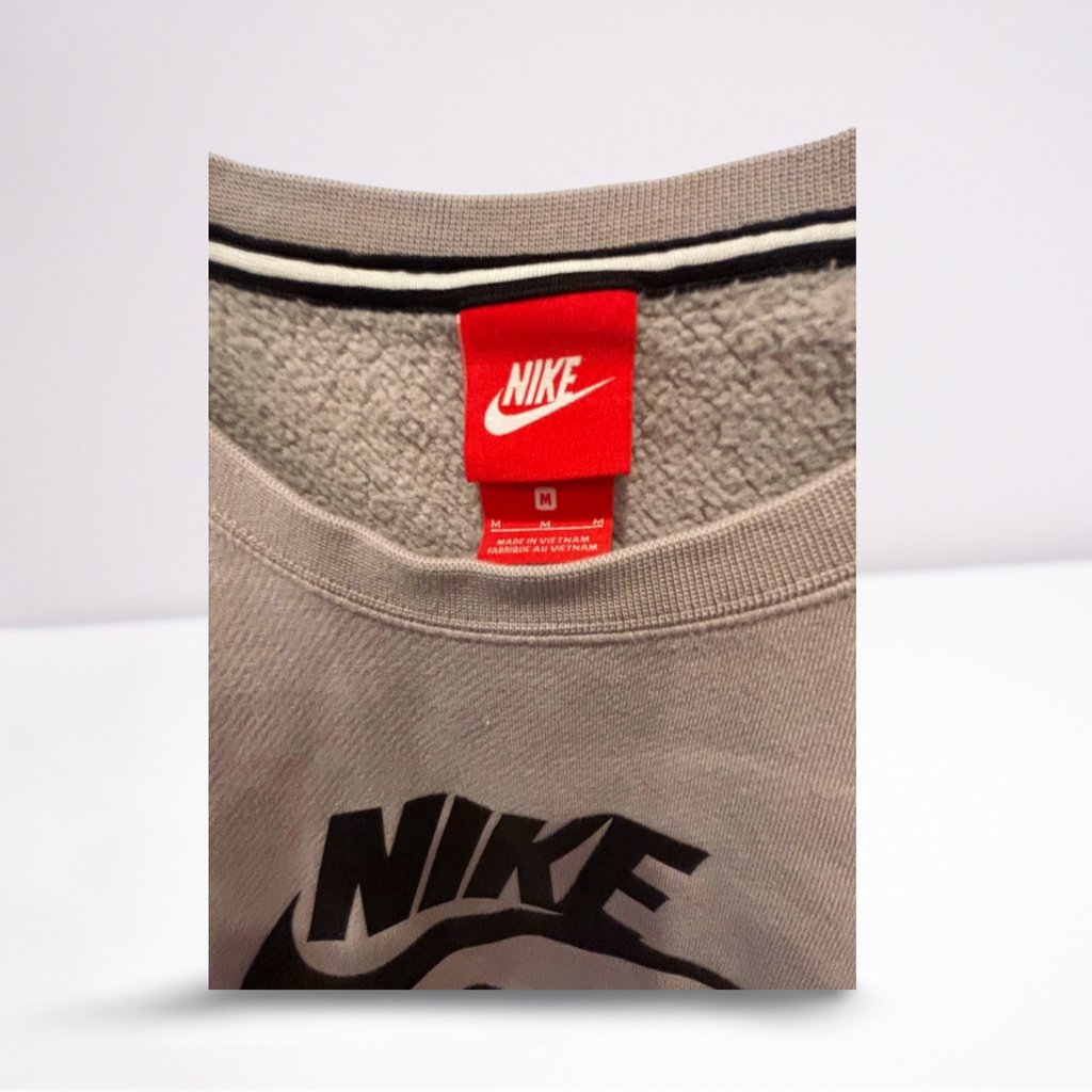 Nike Active Pullover - Women - Gray/Black/White - Size Medium Quarter-Zip Side - Like New - Pic 7