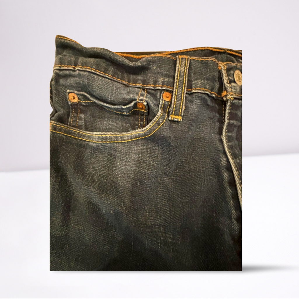 Levi Strauss Mens Jeans 610 Dark Wash - Blue - 34x32 - Very Good - Pic 8