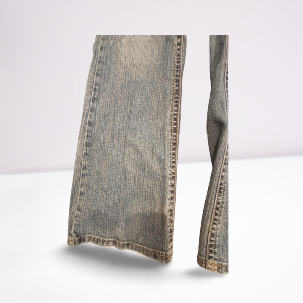 Used Womens Amethust Jeans - Slightly Distressed | Blue | 9