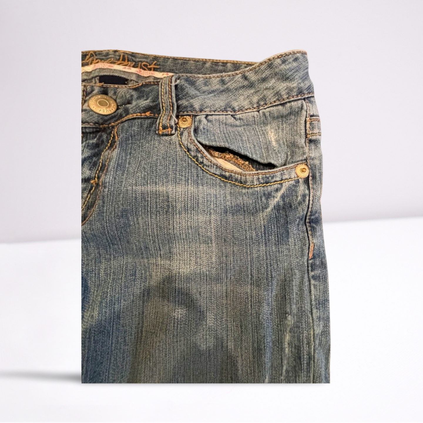 Womens Amethust Jeans Slightly Distressed Vintage  - Size 9 - Blue - Very Good - Pic 3