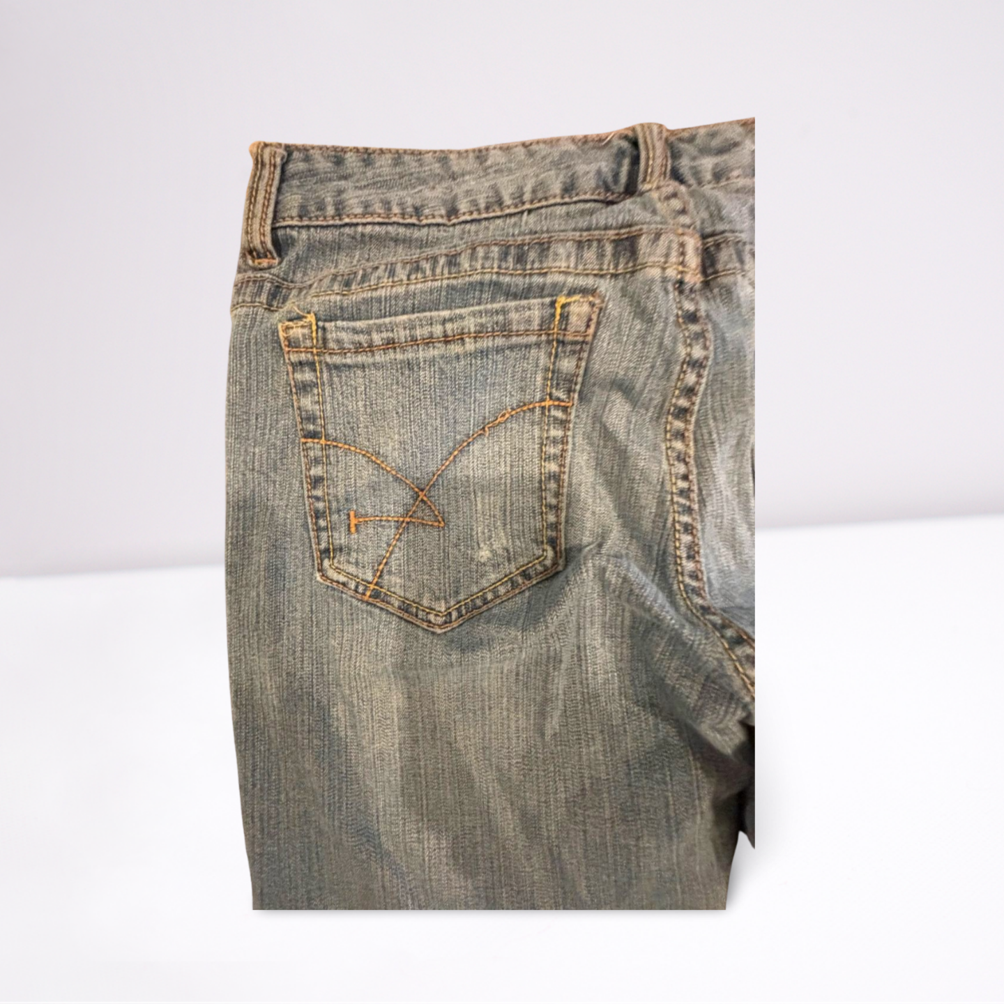 Womens Amethust Jeans Slightly Distressed Vintage  - Size 9 - Blue - Very Good - Pic 7