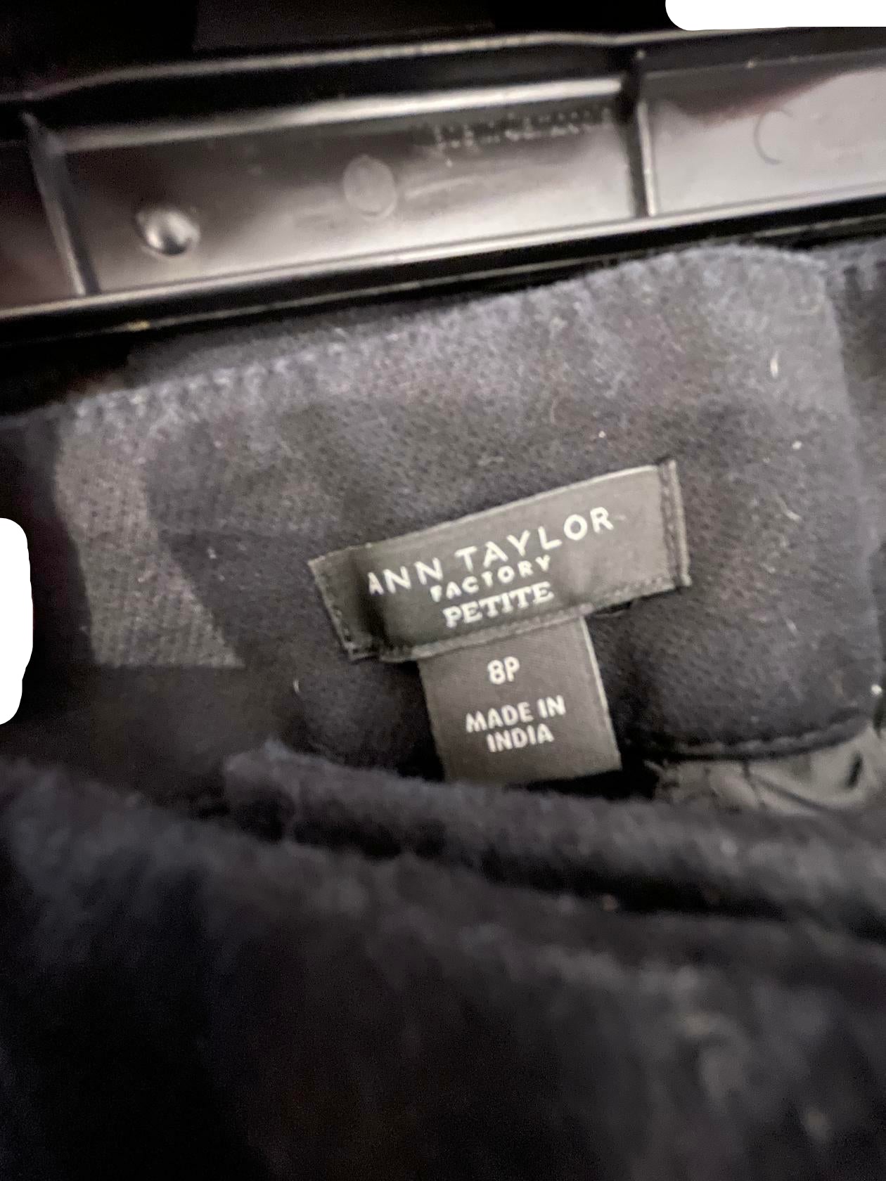 Ann Taylor Womens Dress Pants Petite - Black - 8P - Very Good - Pic 3