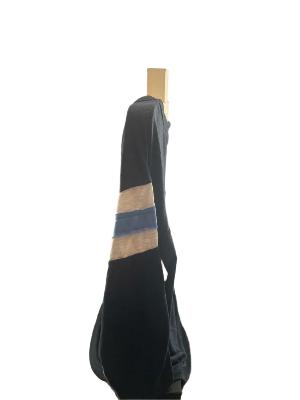 Womens Active Long Sleeve Active Shirt NFL Tennessee Titans Team The Nike Tee - Navy Blue - Large - Like new - Pic 3