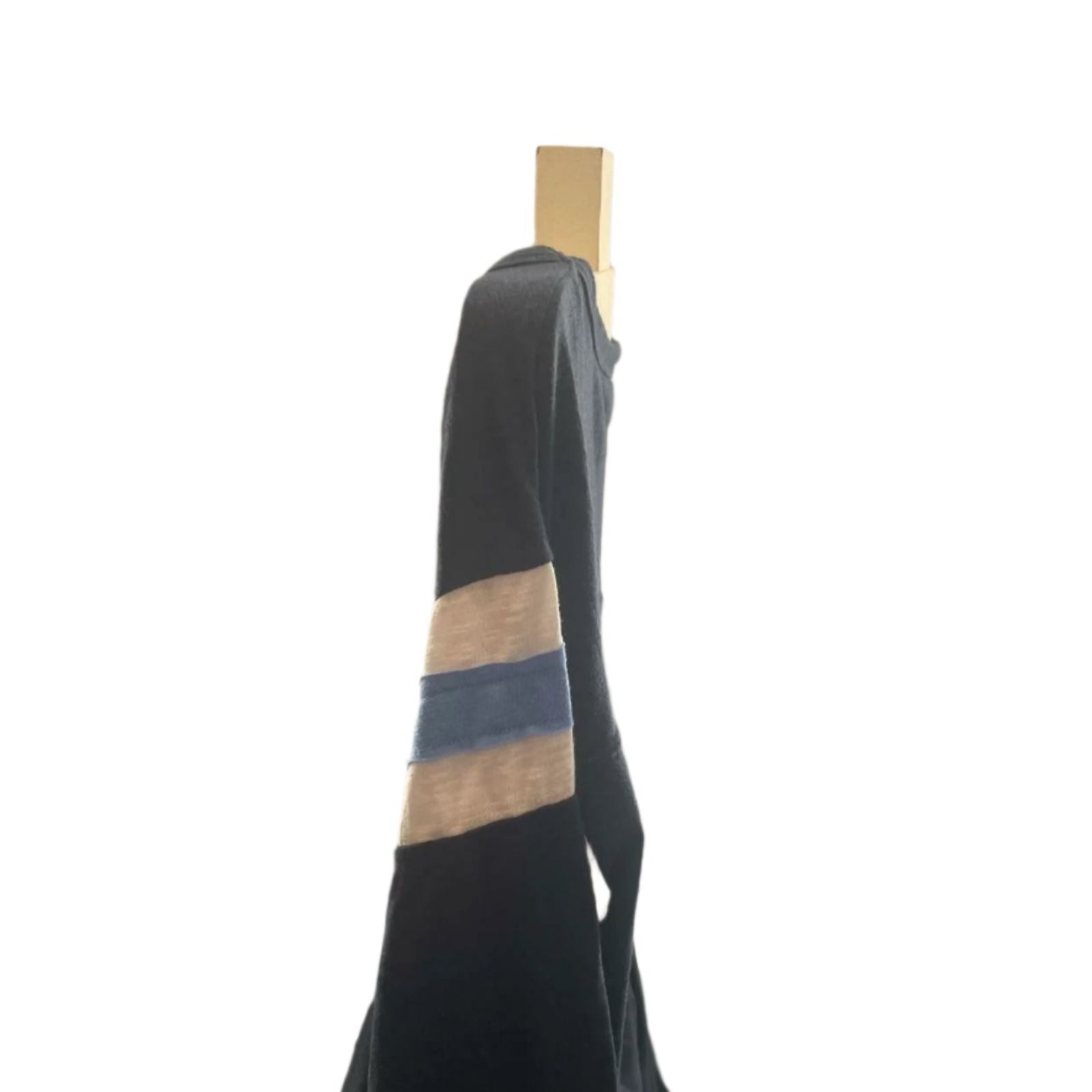 Used Nike NFL Womens Tennessee Titans T-Shirt - Long Sleeve | Navy Blue | Large