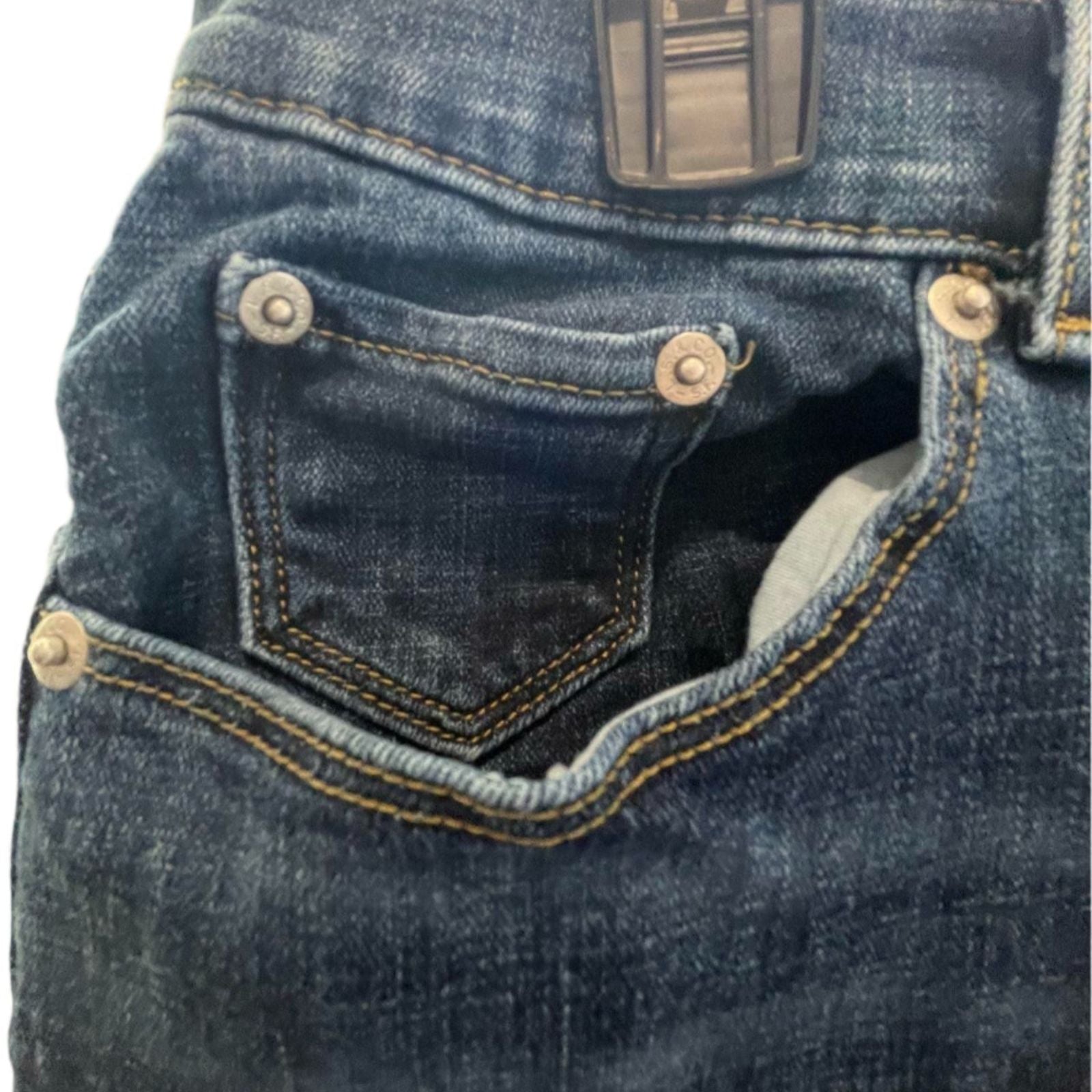 Used Signature By Levi Strauss Womens Denim Shorts - Classic | Blue | 29