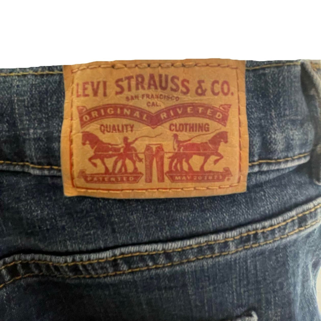 Used Signature By Levi Strauss Womens Denim Shorts - Classic | Blue | 29