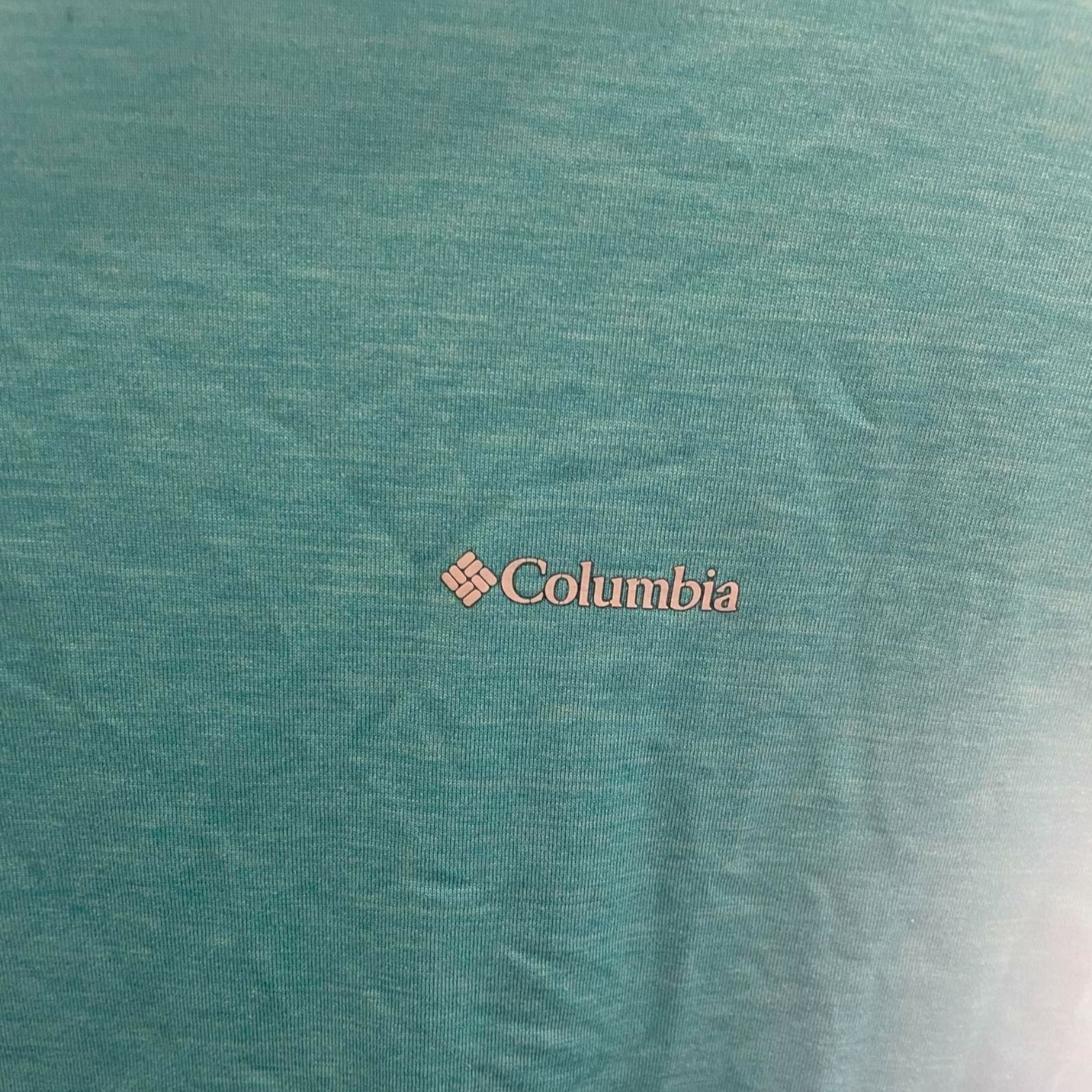 Used Columbia Womens T-Shirt - Activewear | Green | XS
