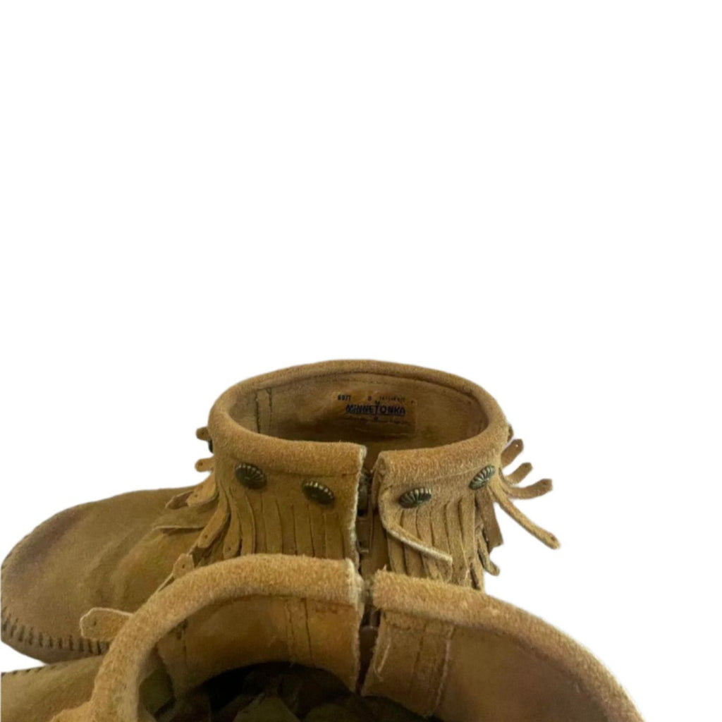 Used Minnetonka Womens Moccasins 697T - Double Fringe Side Zip | Brown | 8