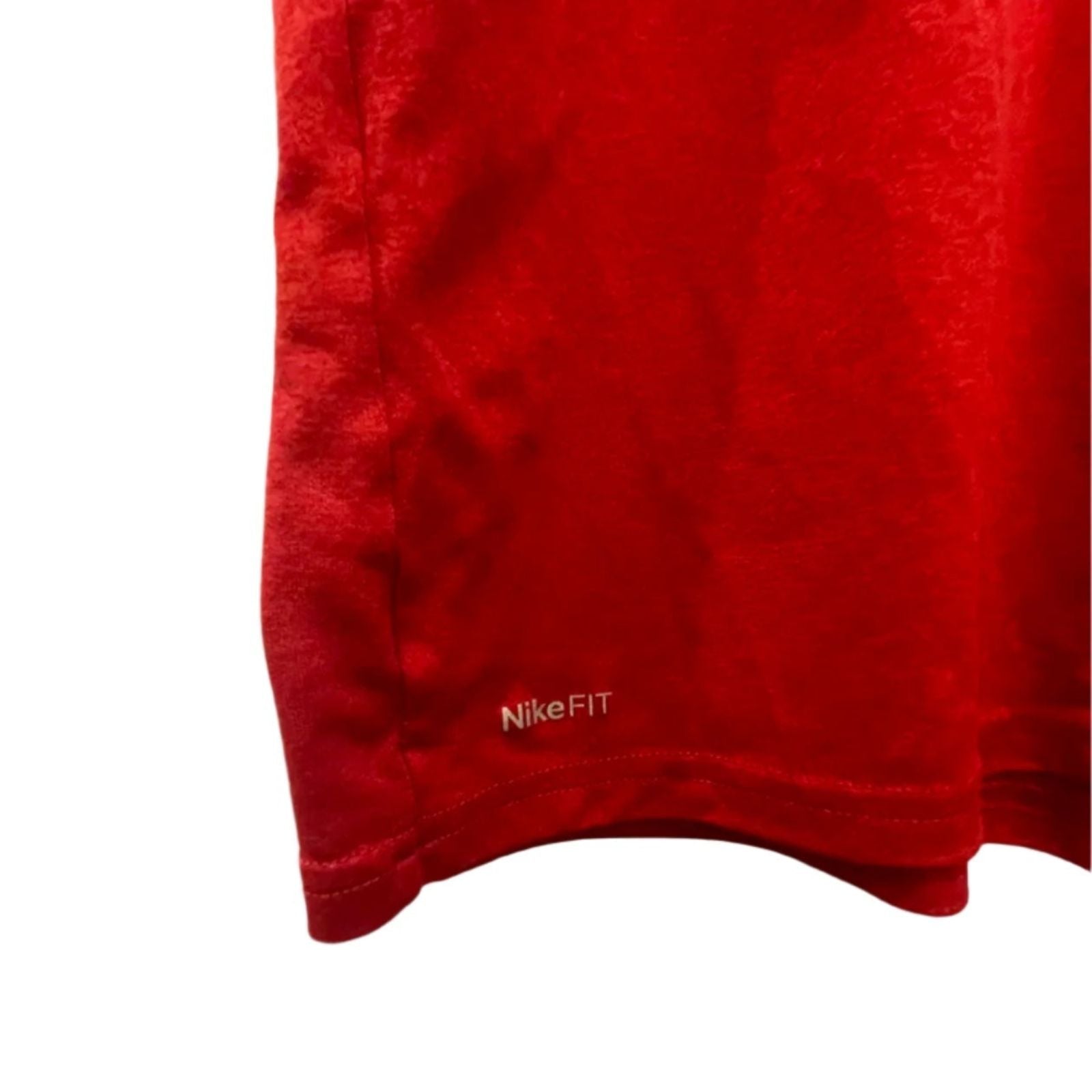 Used Nike Mens Dri-FIT T-Shirt | Stitched Logo | Red | Small