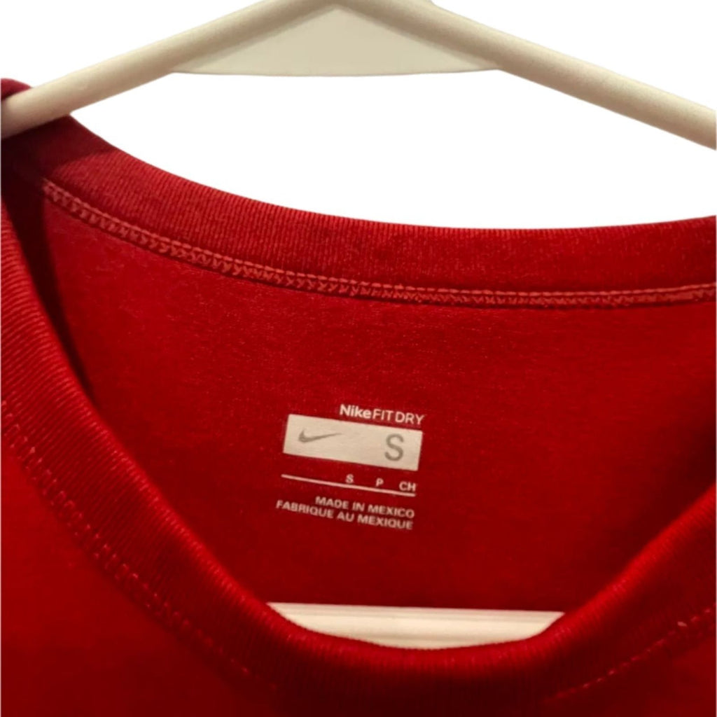 Used Nike Mens Dri-FIT T-Shirt | Stitched Logo | Red | Small